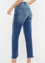 Load image into Gallery viewer, Relaxed Fit Non-Distressed KanCan Jeans - PLUS
