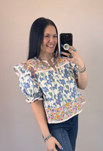 Load image into Gallery viewer, Mixed Floral Top
