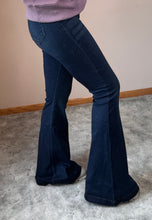 Load image into Gallery viewer, Dark Wash Super Flare KanCan Jeans
