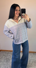 Load image into Gallery viewer, Mixed Print Quilted Pullover
