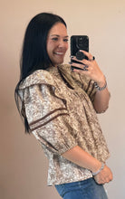 Load image into Gallery viewer, Printed Balloon Sleeve Top **2 COLORS**
