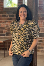 Load image into Gallery viewer, Leopard Puff Sleeve Top **2 COLORS**
