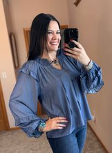 Load image into Gallery viewer, Tie Front Top **2 COLORS**
