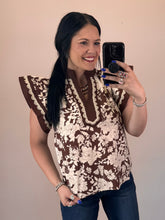Load image into Gallery viewer, Floral Flutter Top **2 COLORS** - PLUS
