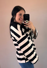 Load image into Gallery viewer, Black And White Striped Oversized Top
