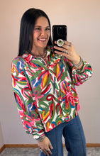 Load image into Gallery viewer, Multicolor Printed Button Up Top **2 COLORS**
