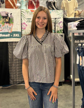 Load image into Gallery viewer, Gingham Puff Sleeve Top **2 COLORS**
