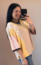 Load image into Gallery viewer, Floral Panel Top **2 COLORS**
