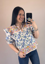 Load image into Gallery viewer, Mixed Floral Top
