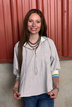 Load image into Gallery viewer, Striped 1/4 Zip Top ** 2 COLORS ** - PLUS
