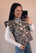 Load image into Gallery viewer, Black Floral Quilted Vest
