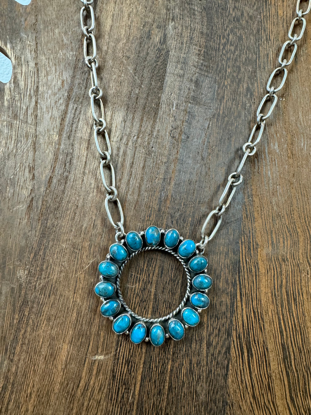 Kingman Turquoise Circle Necklace 18”