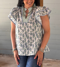 Load image into Gallery viewer, Mint Floral Top
