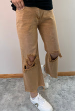 Load image into Gallery viewer, Mustard 90’s Vintage Cropped Flare Vervet Jeans
