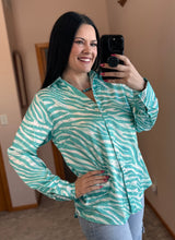 Load image into Gallery viewer, Zebra Satin Top **2 COLORS**
