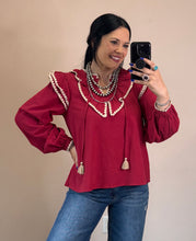 Load image into Gallery viewer, Triangle Stitch Top **3 COLORS**
