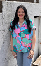 Load image into Gallery viewer, Satin Print Button Down Top **2 COLORS**
