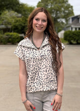 Load image into Gallery viewer, Leopard 1/4 Zip Top **2 COLORS**
