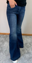 Load image into Gallery viewer, Dark Wash Super Flare KanCan Jeans
