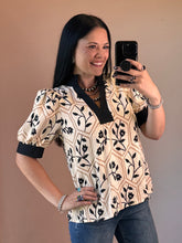 Load image into Gallery viewer, Floral Puff Sleeve Top **2 COLORS** - PLUS
