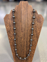 Load image into Gallery viewer, 30" Chunky Polished Necklace

