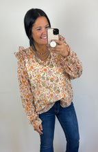 Load image into Gallery viewer, Cream Floral Print Top
