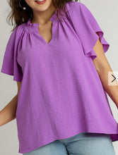 Load image into Gallery viewer, Solid Split Neck Top **2 COLORS**

