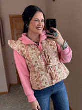 Load image into Gallery viewer, Floral Quilted Peplum Vest
