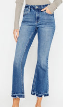 Load image into Gallery viewer, Medium Wash Crop Bootcut KanCan Jeans
