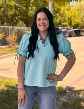 Load image into Gallery viewer, Scallop Detail Bow Sleeve Top ** 3 COLORS **
