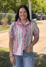 Load image into Gallery viewer, Pink Floral Short Sleeve Top
