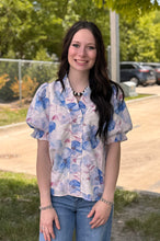 Load image into Gallery viewer, Ruffle Detail Floral Puff Sleeve Top
