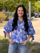 Load image into Gallery viewer, Floral Tied Puff Sleeve Top ** 2 COLORS **
