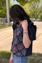 Load image into Gallery viewer, Navy Abstract Puff Flutter Sleeve Scallop Hem Top
