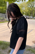 Load image into Gallery viewer, Black Puff Sleeve Detail Top
