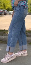 Load image into Gallery viewer, Lovervet High Rise Wide Leg Cuffed Jeans

