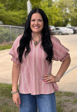 Load image into Gallery viewer, Textured Puff Sleeve Top **3 COLORS**
