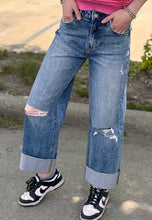Load image into Gallery viewer, Lovervet High Rise Wide Leg Cuffed Jeans
