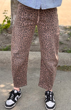 Load image into Gallery viewer, Brown Leopard Risen Barrel Jeans **PLUS**
