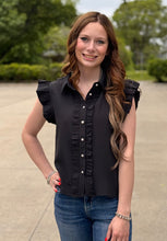 Load image into Gallery viewer, Black Ruffled Cap Sleeve Top

