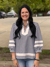 Load image into Gallery viewer, Striped Contrast 3/4 Sleeve Top ** 3 COLORS **
