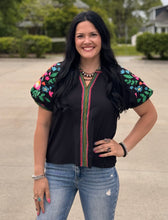 Load image into Gallery viewer, Floral Stripe Detail Puff Sleeve Top
