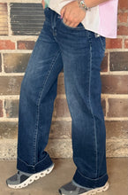 Load image into Gallery viewer, Dark Wash Wide Leg Trouser Hem Lovervet Jeans
