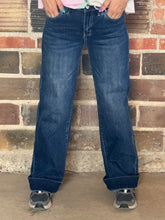 Load image into Gallery viewer, Dark Wash Wide Leg Trouser Hem Lovervet Jeans
