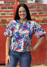 Load image into Gallery viewer, Blue Floral Top
