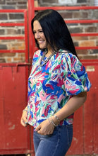 Load image into Gallery viewer, Blue Floral Top
