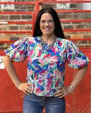 Load image into Gallery viewer, Blue Floral Top
