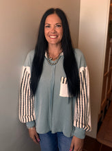Load image into Gallery viewer, Teal Urban Ribbed Top

