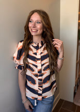 Load image into Gallery viewer, Abstract Tiger Print Top
