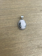 Load image into Gallery viewer, Oval White Buffalo Pendant
